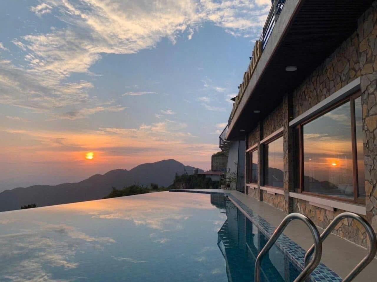 Chuon Chuon Villa Homestay Tam Ðảo Exterior foto